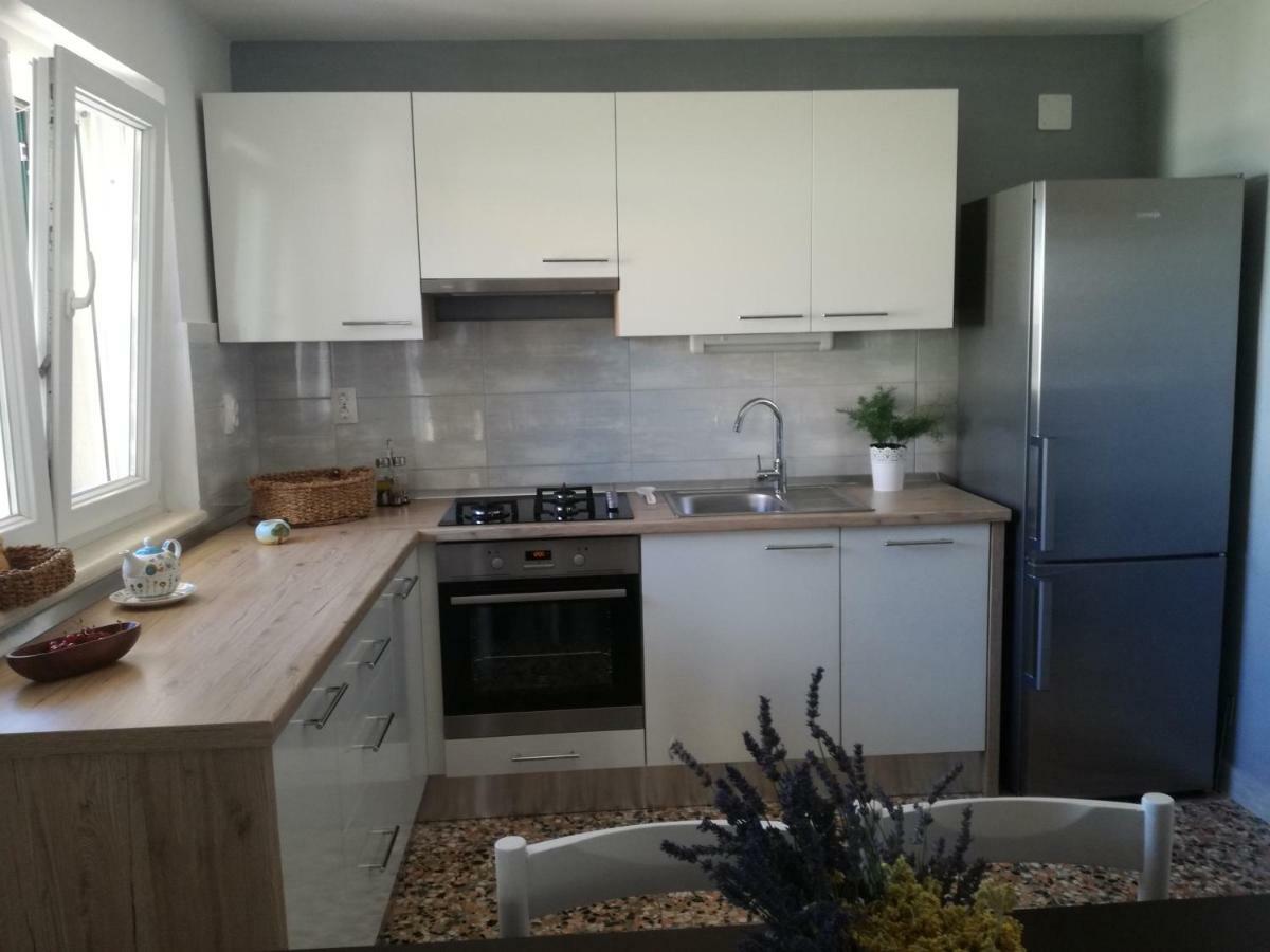 Apartment Ileana Τρογκίρ Εξωτερικό φωτογραφία